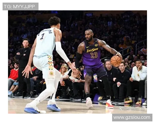 2011年1月12日湖人与骑士的精彩对决回顾与赛后分析 2011年1月12日湖人与骑士的精彩对决回顾与赛后分析