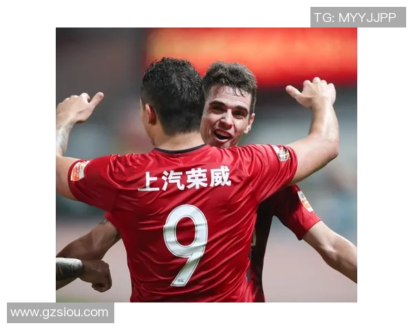 2017中超巅峰对决恒大淘宝与上港的精彩较量与背后故事 2017中超巅峰对决恒大淘宝与上港的精彩较量与背后故事