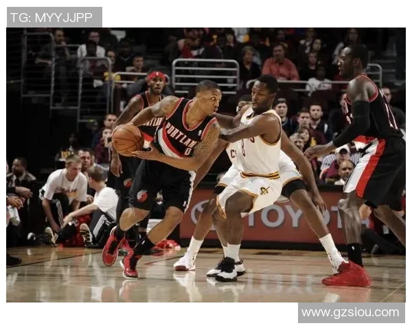 勇士与魔术激战回顾2017年12月2日精彩瞬间与赛后分析