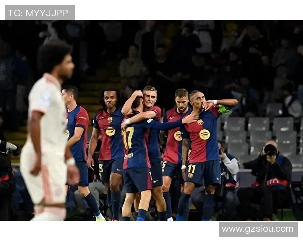 祝贺！巴黎首夺世界级冠军 本年加冕6冠王 史上第3队比肩巴萨拜仁